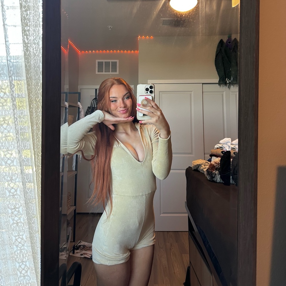 Urban Outfitters Iets Frans Kenny Velour Romper